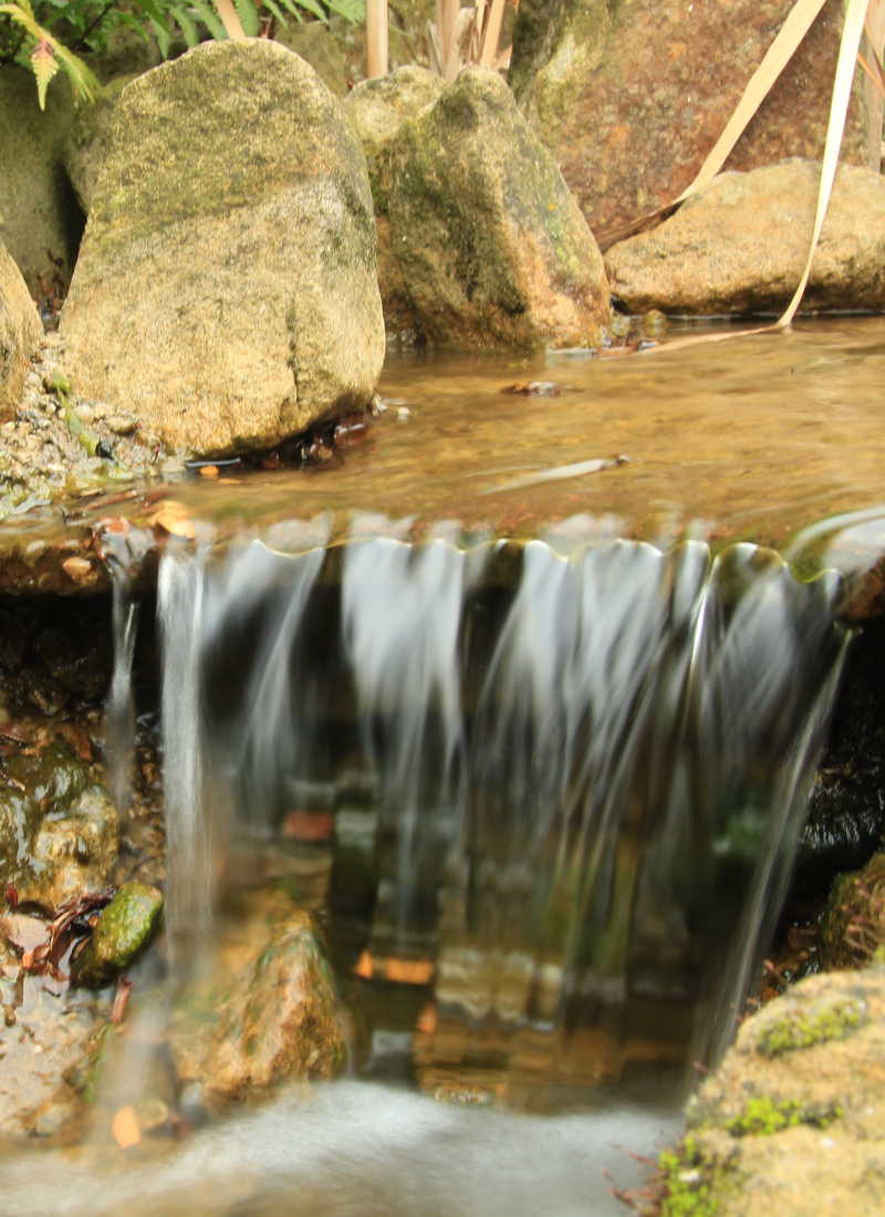Bachlauf-Bauanleitung | Teichbau-Anleitungen Bachlauf-Bauanleitung | Teichbau-Anleitungen