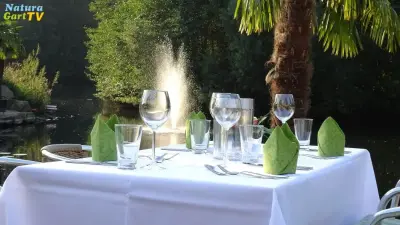 Abendbuffet an der Tempelbucht