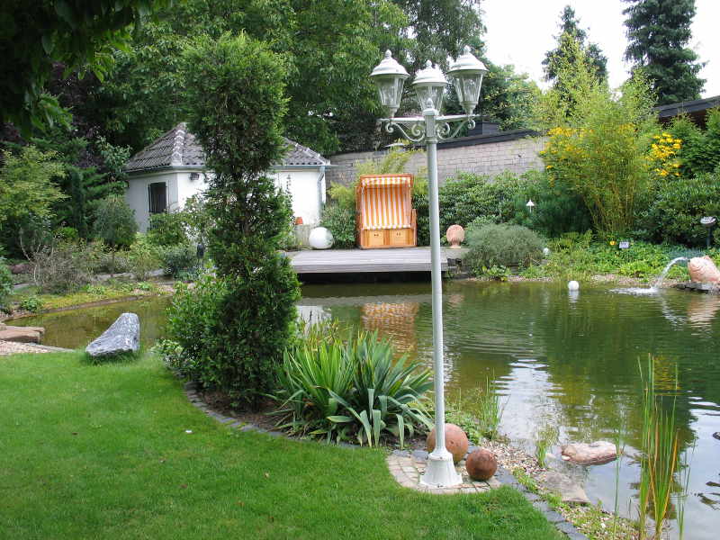 Teichabdichtung für einen Folienteich