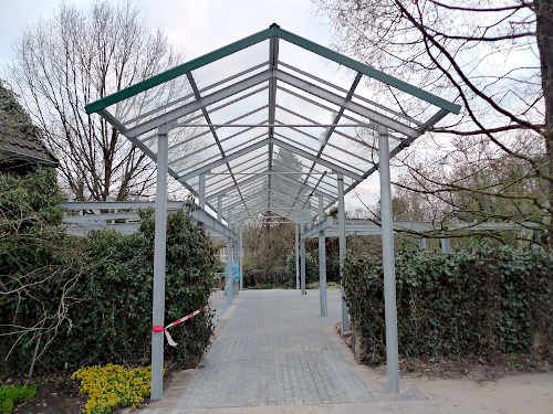 Neubau des Park-Einganges