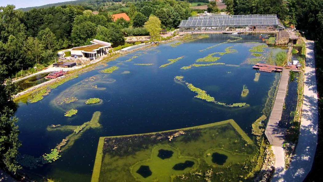 Abdichtung großer Wasserspeicherbecken  mit dem NaturaGart-System