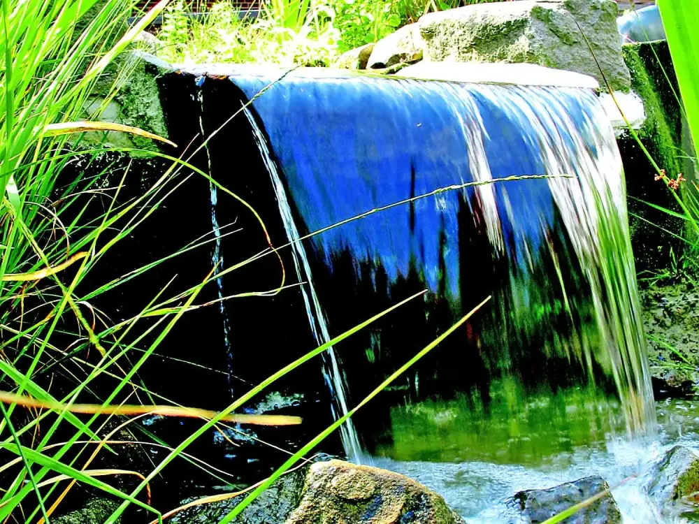 Bewegtes Wasser als Gestaltungselement