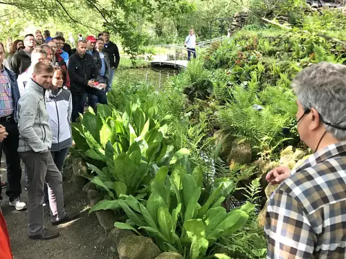Voraussetzung für die Teilnahme am Seminar im Park ist die Buchung des Web-Seminars