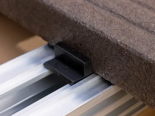 Abstandshalter für Stegbretter