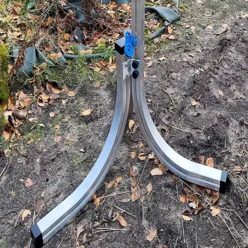 Artikelbild des Artikels “Laubfang-Stütze “