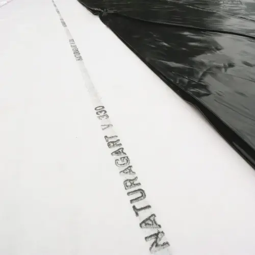 Artikelbild des Artikels “NaturaGart Trennschicht Vlies 330 “