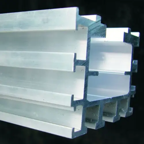 Artikelbild des Artikels “Steg-Träger 1,5 m lang “