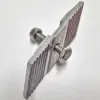 Artikelbild 2 des Artikels “Klemmstück schräg mit Schraube 30 mm und Mutter für Alu-Bretter “