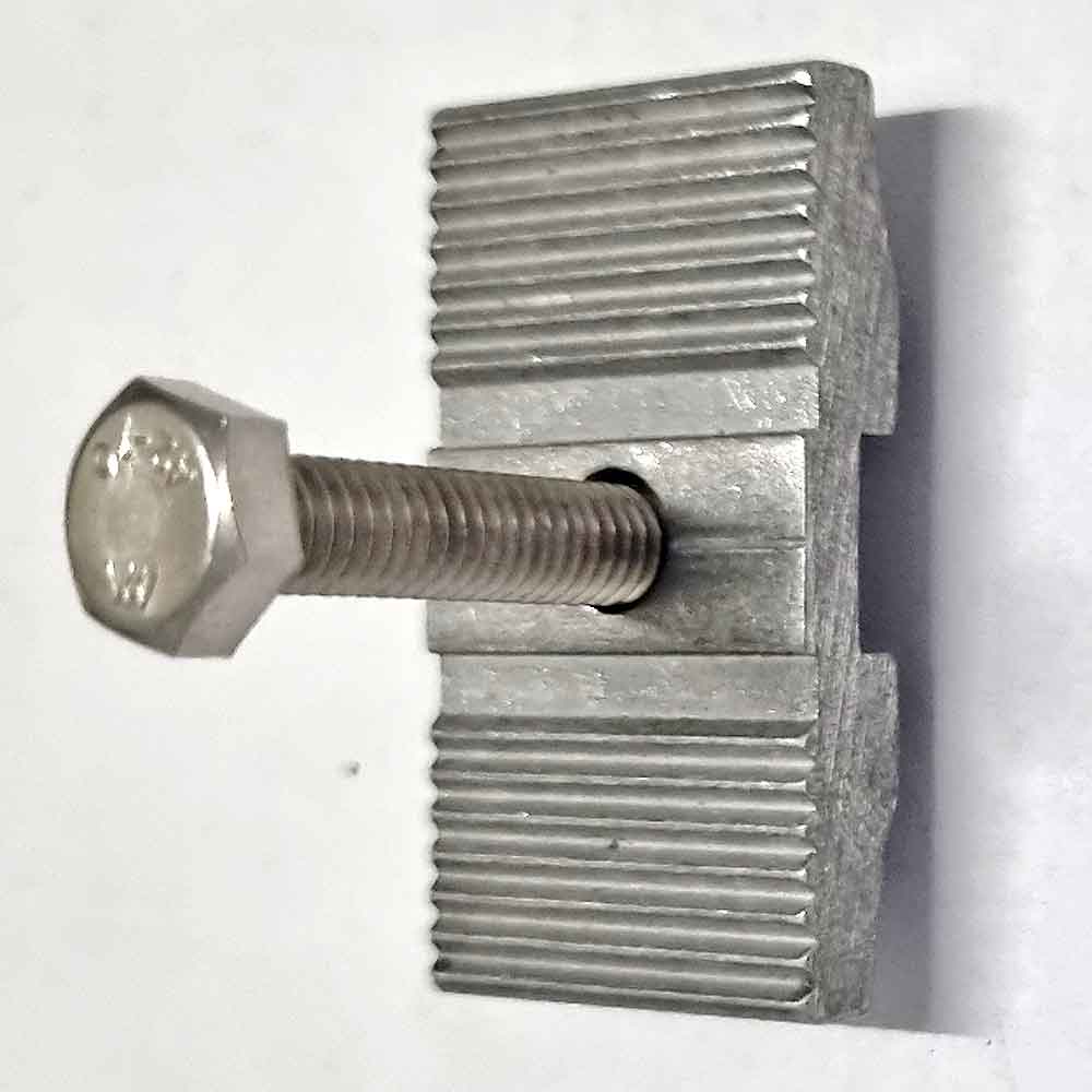 Artikelbild 2 des Artikels “Klemmstück gerade mit Schraube 30 mm und Mutter für äußeres Alu-Stegbrett “