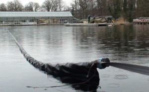Entfernung von Sedimenten in großen Dimensionen: So etwas hat vor NaturaGart noch niemand versucht.