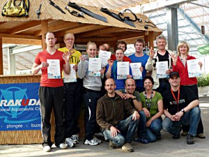 Teilnehmer am Tauchkurs im Mai 2012 haben alle bestanden.