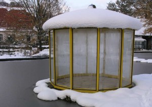 Nicht abräumen: Die Schneedecke schützt vor Frost