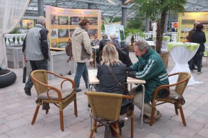 An jedem Stand finden Sie einen Teich- oder Gartenexperten. Sie haben den ganzen Tag Zeit, Fragen zu stellen.